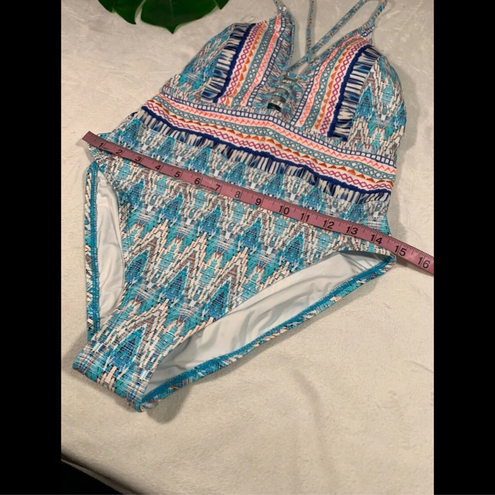 NEW $125 La Blanca Swimwear Milano Plunge One-Piece Swimsuit‎ [SZ 10 ] - Picture 4 of 8